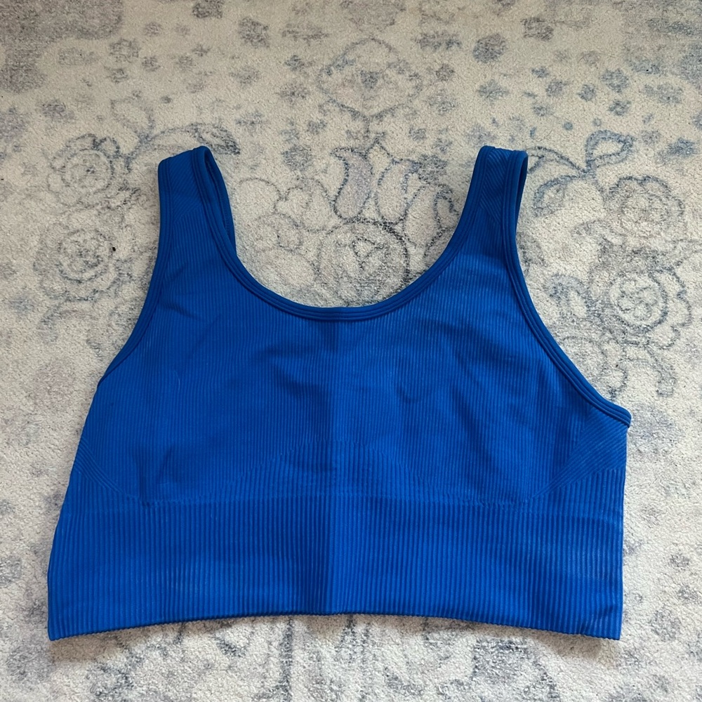 workout tank